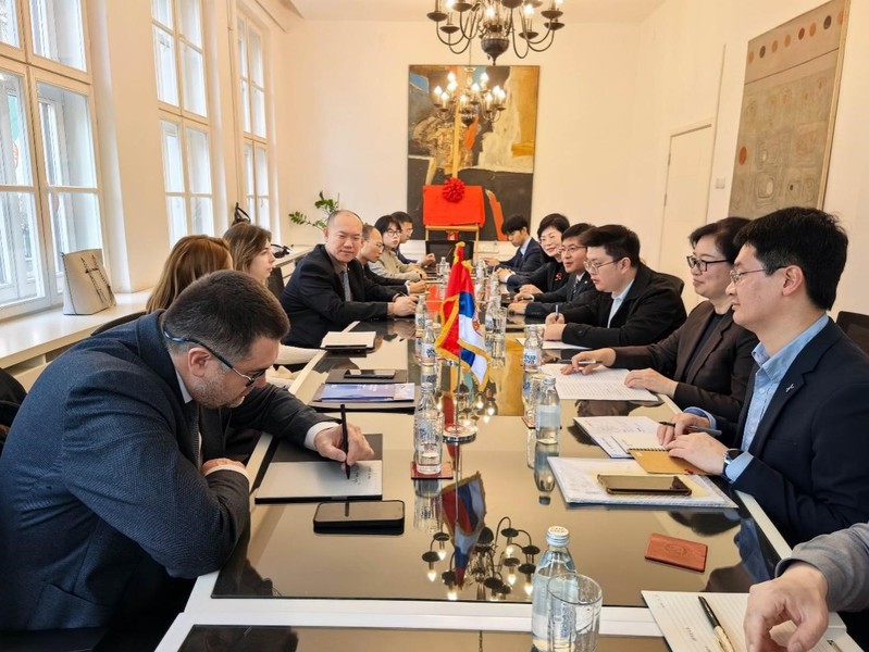 Vice-President Sun Xue leads delegation to Greece and Serbia