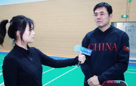 HIT teachers teach you to play pickleball