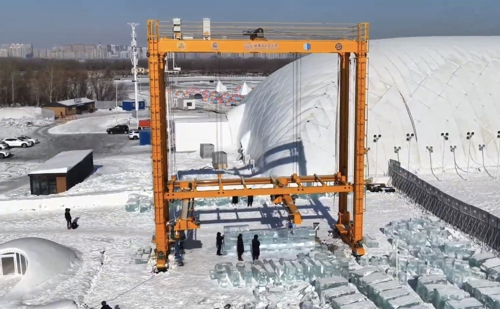 Xinhua News Agency reports: Ice sculpture construction robot passes test