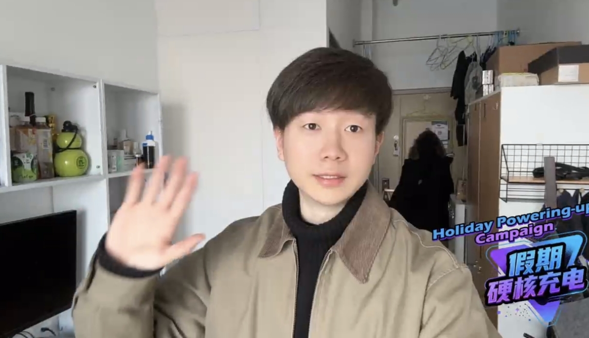 Holiday Powering-up Campaign: Doctoral student's holidays with research