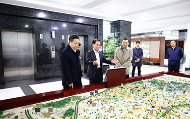 Wang Aiwen, Member of the Standing Committee of the Provincial Party Committee and Minister of the General Committee Visits Academician Ren Renqi