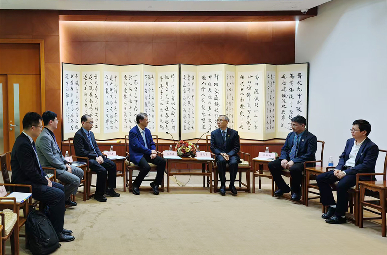 Gao Haibo leads delegation to Macao