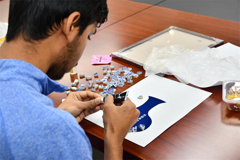 HIT weaves millennia-old porcelain charm into campus art