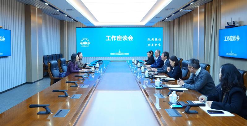 Secretary-general of China Education Development Foundation visits HIT