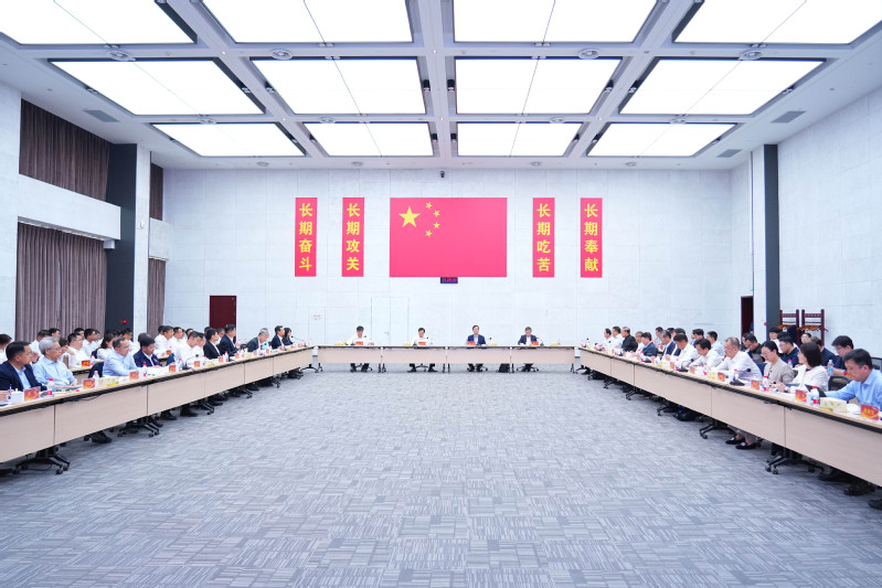 HIT & COMAC jointly establish School of Aerospace